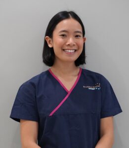 Dr Laura Pham​